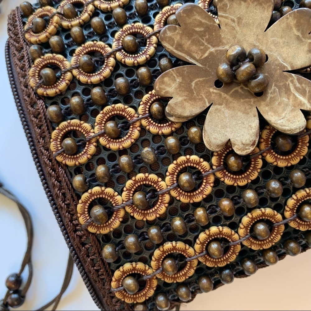 Handmade Wood Beaded Bag Floral Top Zip Mini Crossbody - Picture 6 of 15